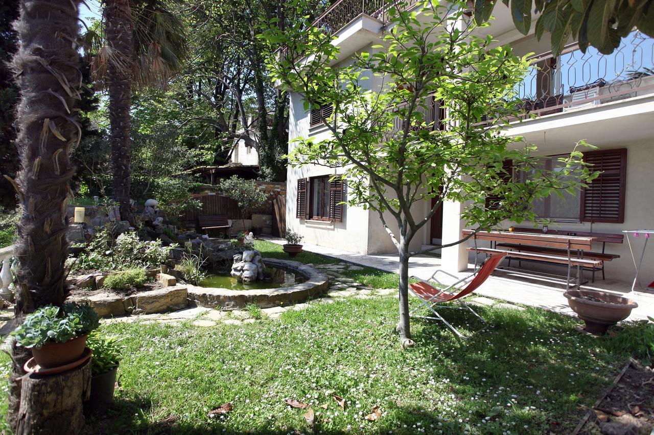 Sunny Terraces Zt Apartment